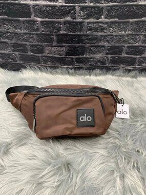 Alo Yoga Brown Sports Waist Bag / Multifunctional Crossbody Bag